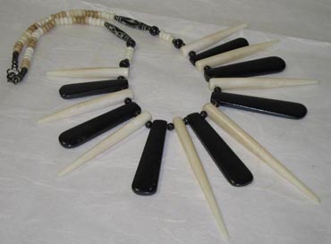 alisha - EARTHY JEWELERY (SN 8611)